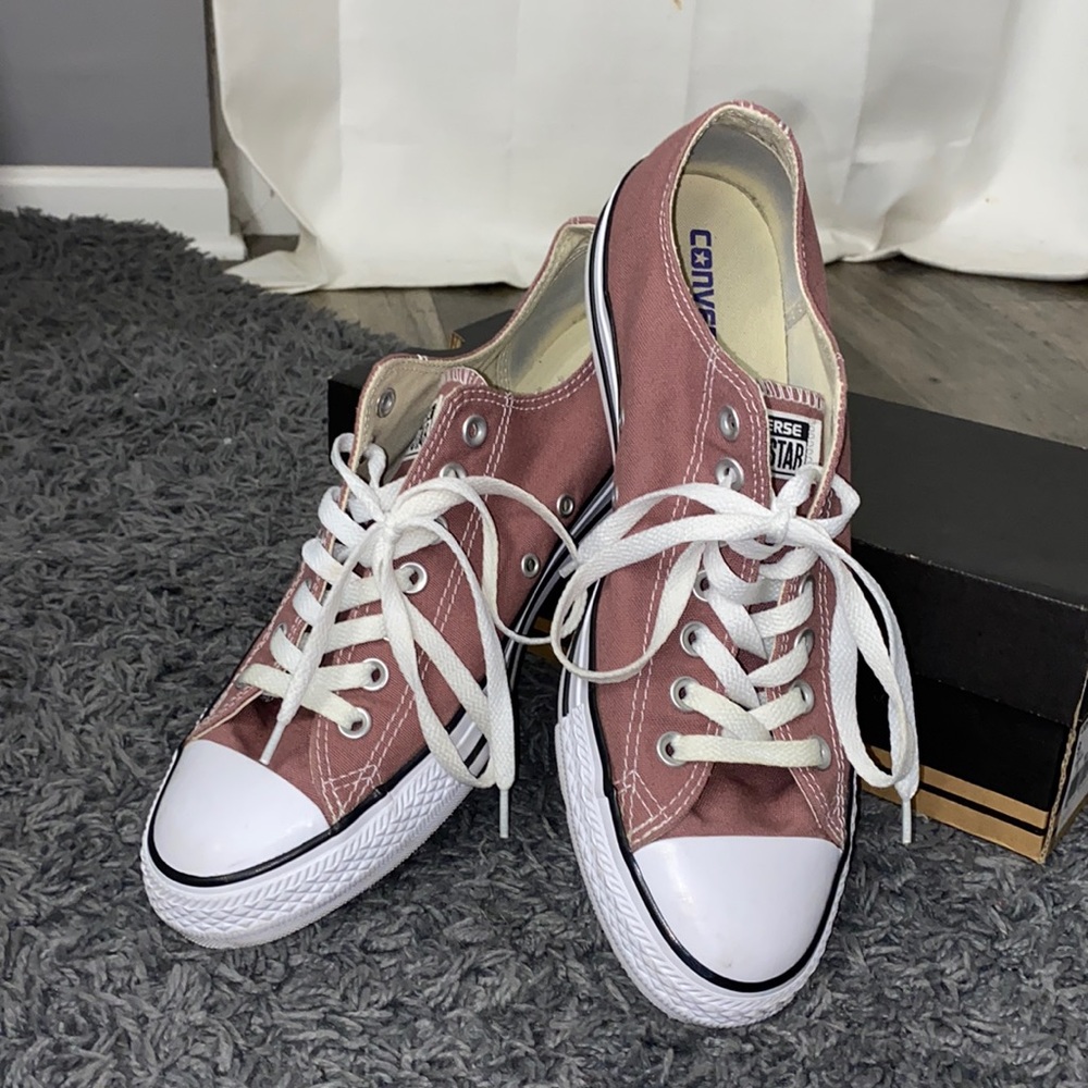 Saddle Low Converse